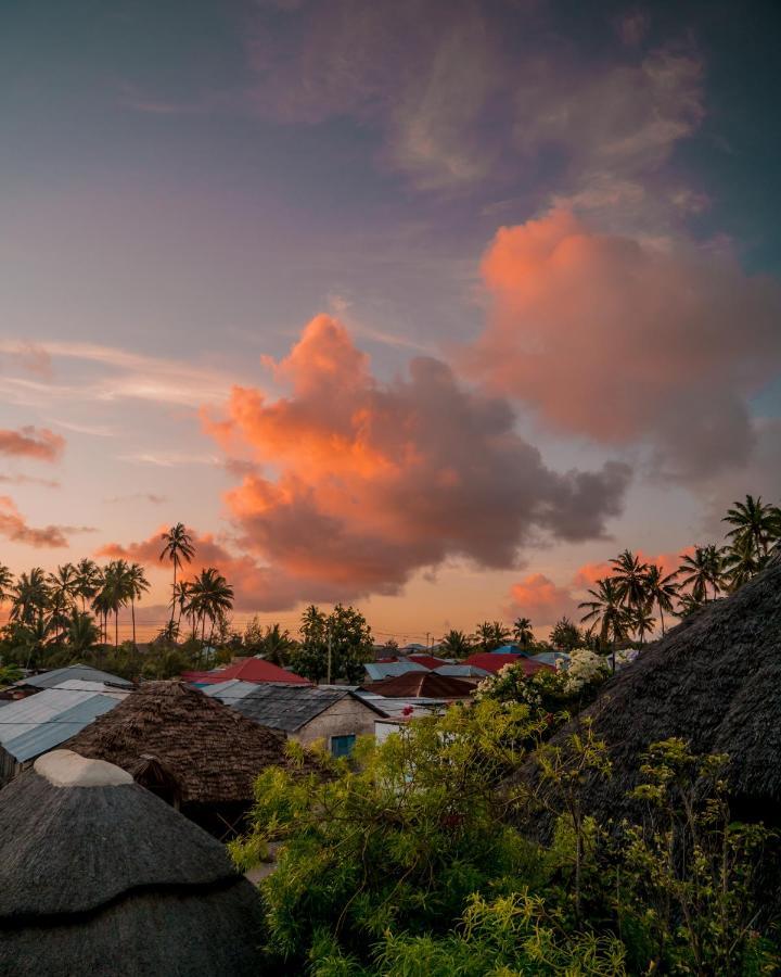 Joya' Beach Suites & Villa Jambiani  Exterior photo
